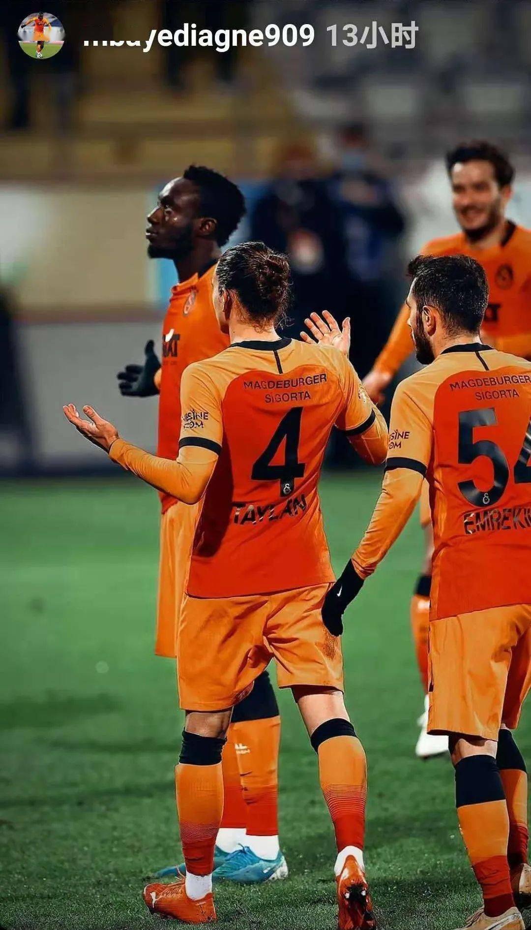 西班牙完胜塞内加尔，厄德高完成帽子戏法