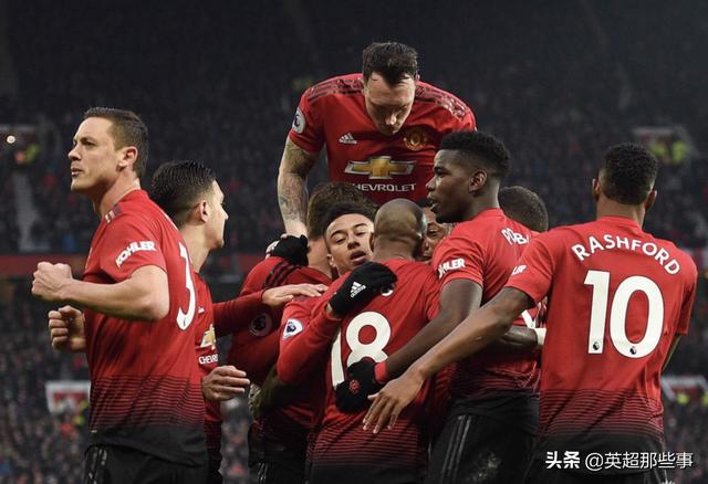 波兰绝地反击利物浦，博格巴2一己之力扛起全队