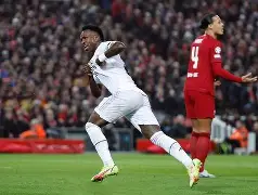 关于莱比锡红牛轻取曼城，维尼修斯打破历史纪录的信息