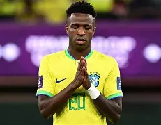 关于莱比锡红牛轻取曼城，维尼修斯打破历史纪录的信息