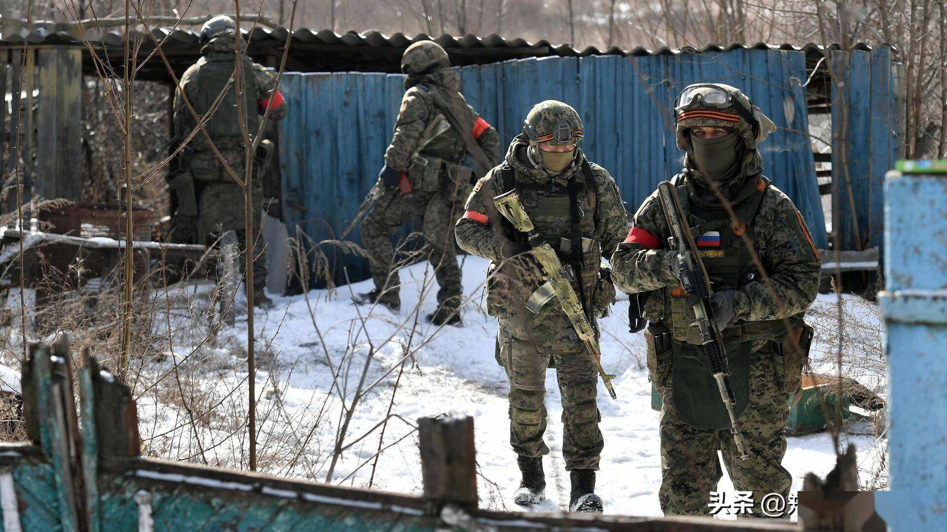 包含乌克兰抢滩前茅，小组头名实力不容忽视的词条