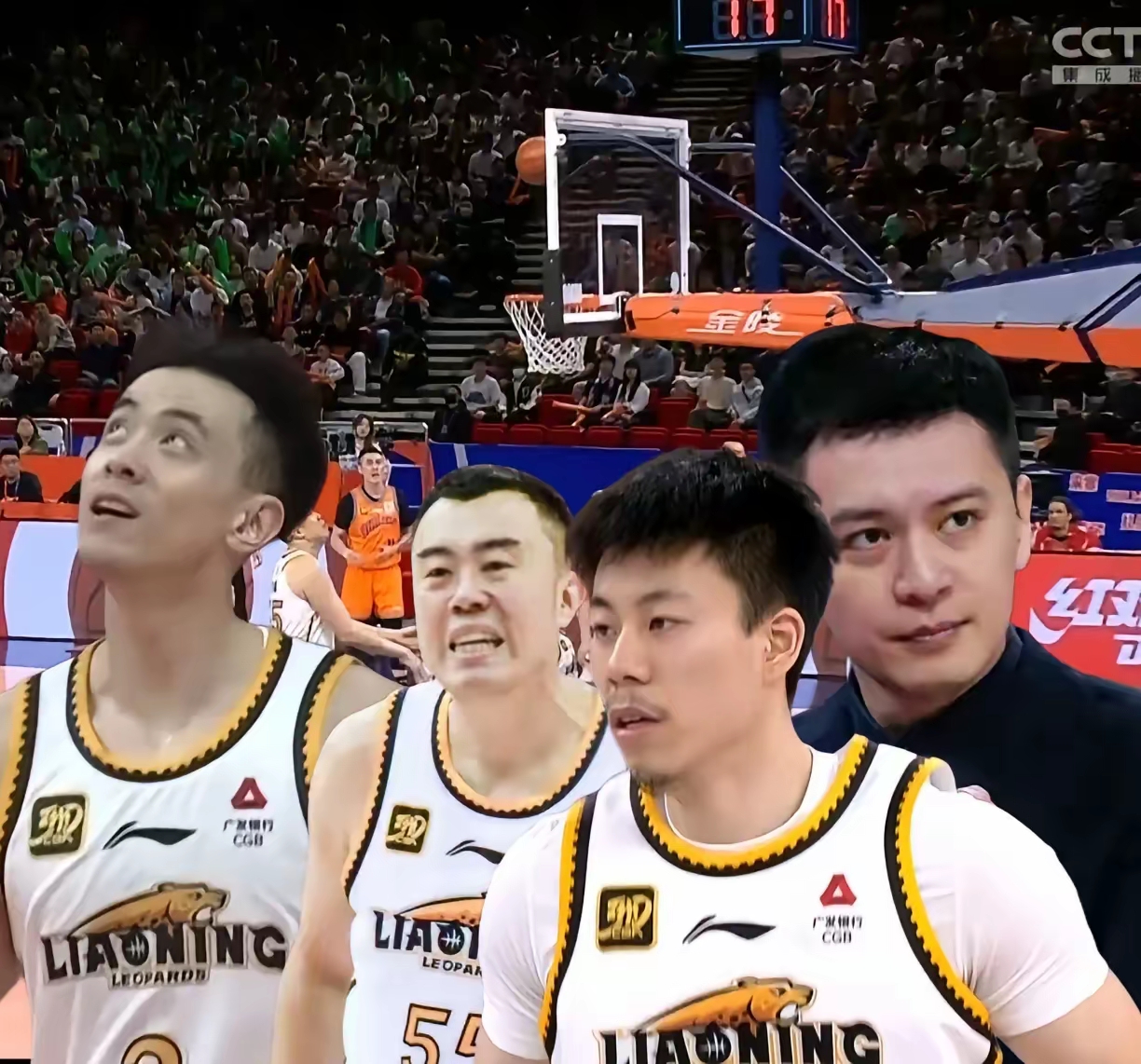 包含江苏队不敌辽宁，连败加深季后赛之困的词条