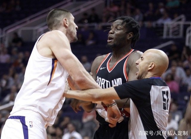 开拓者队球场发生暴力事件赛事暂停的简单介绍