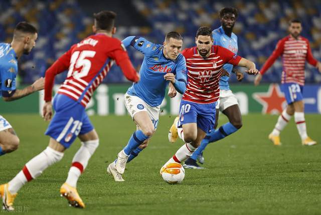 关于格拉纳达逆袭，稳固中游位置的信息