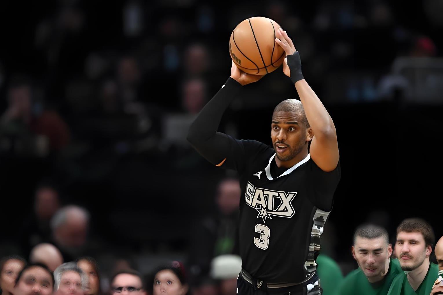 勇士队老将格林再度证明实力的简单介绍