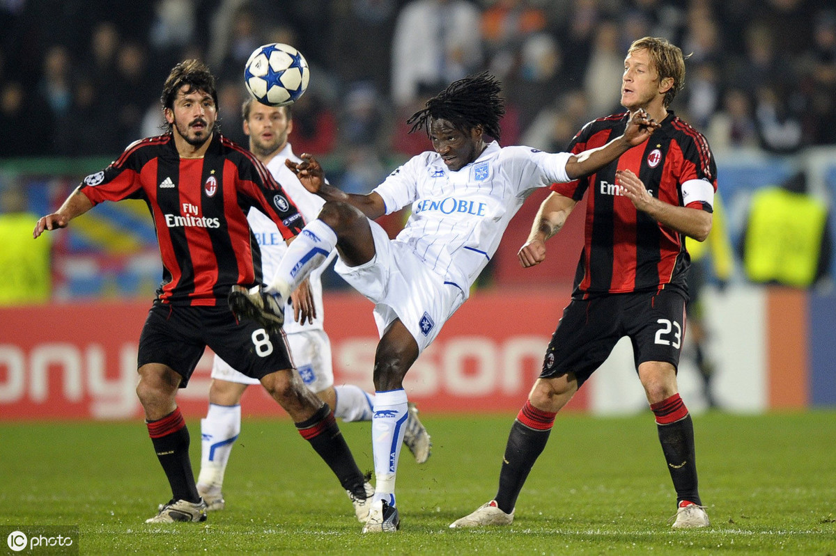 爱游戏APP-包含甘冈客场战平，继续保持不败纪录的词条