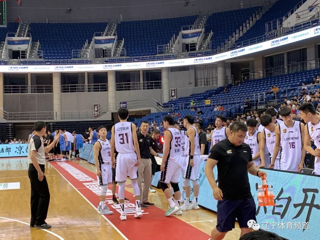 青海男篮客场大获全胜,取得横扫的简单介绍 青海男篮客场大获全胜,取得横扫的简单介绍