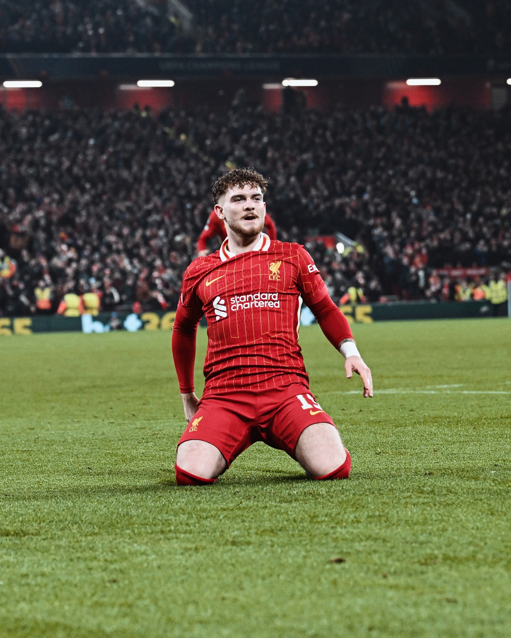 利物浦客场逆袭,大胜晋级决赛的简单介绍 利物浦客场逆袭,大胜晋级决赛的简单介绍