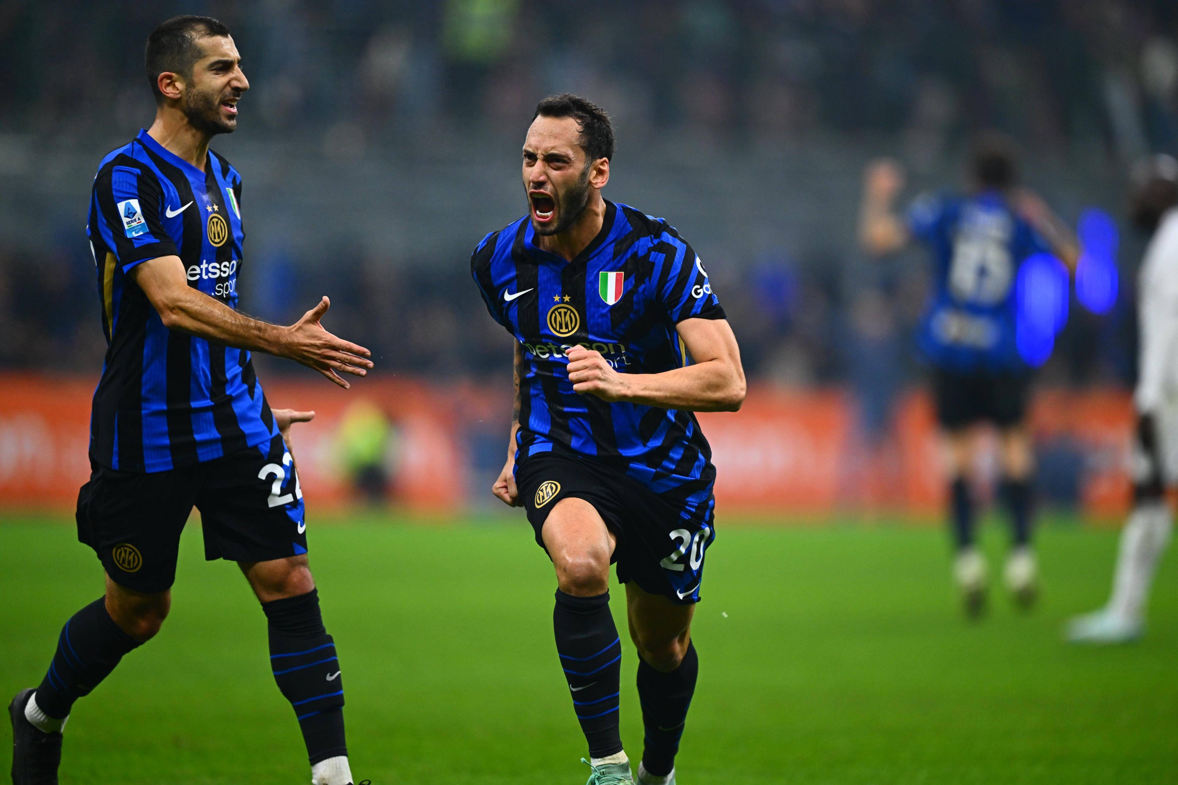 包含那不勒斯备战米兰,迎接顶级对决的词条 包含那不勒斯备战米兰,迎接顶级对决的词条