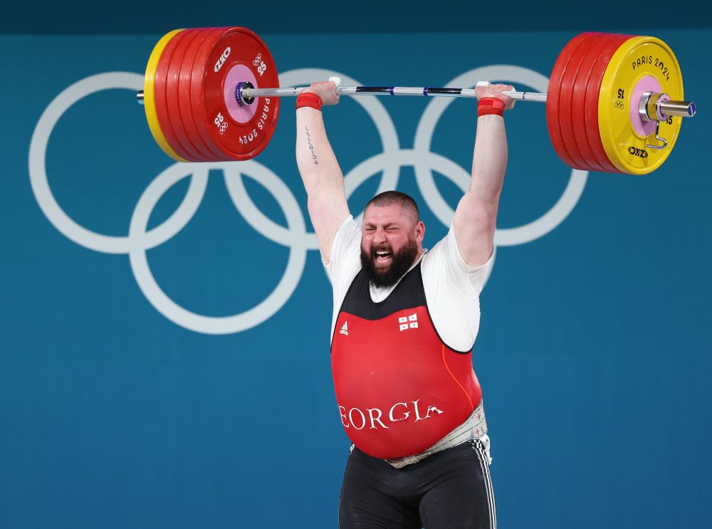 关于格鲁吉亚冠军在拳击赛场上表现出色的信息 关于格鲁吉亚冠军在拳击赛场上表现出色的信息