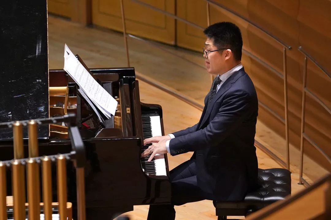 关于比利时告捷后意气风发，奥地利势不可挡的信息