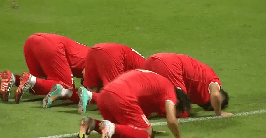 关于劲旅遭遇外洋豪强:比赛激烈纷呈的信息 关于劲旅遭遇外洋豪强:比赛激烈纷呈的信息